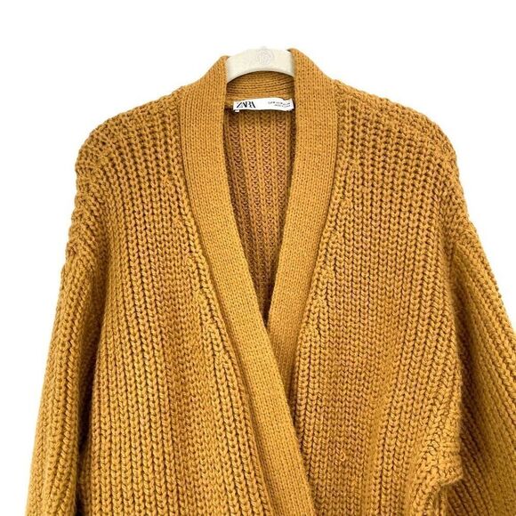 Zara tied chunky knit cardigan sweater Size M mustard marigold yellow heavy - Picture 3 of 8